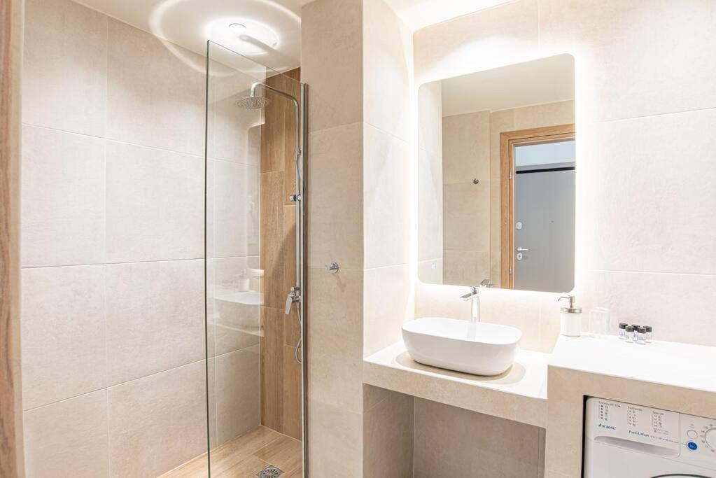 Peaceful Shelter In Athens Apartment Ngoại thất bức ảnh